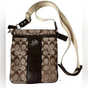 COACH Crossbody bag‎  brown/ tan color